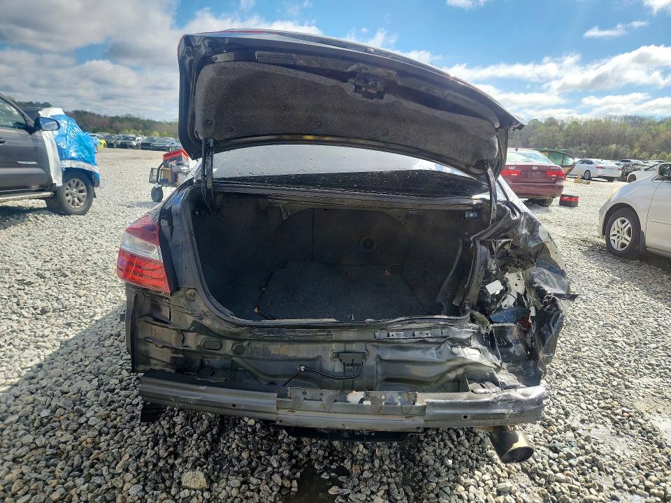 Photo 6 from auction – 2016 HONDA ACCORD with VIN 1HGCR2F85GA159937
