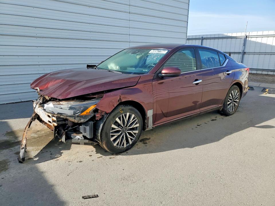 NISSAN ALTIMA 2023 with VIN 1N4BL4DV4PN315125 - Photo from auction