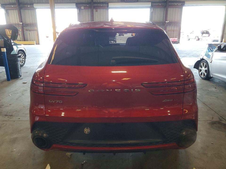 Photo 6 from auction – 2022 GENESIS GV70 with VIN KMUMCDTC7NU036254