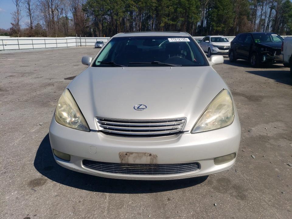 Photo 5 from auction – 2002 LEXUS ES 300 with VIN JTHBF30G820020780