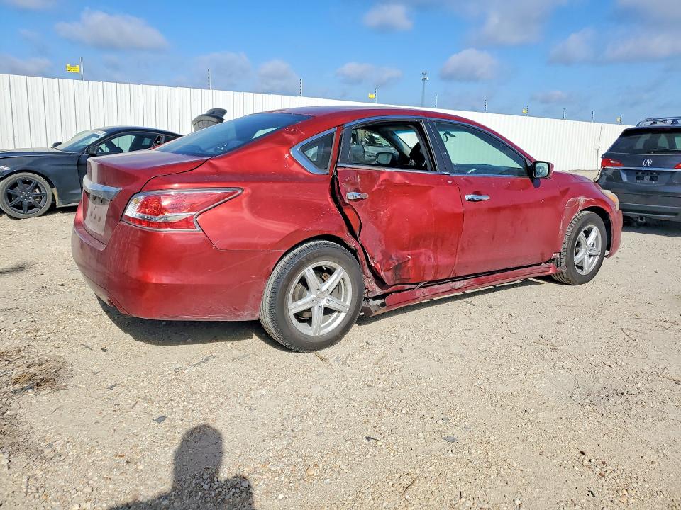 Photo 3 from auction – 2014 NISSAN ALTIMA with VIN 1N4AL3AP9EC152279