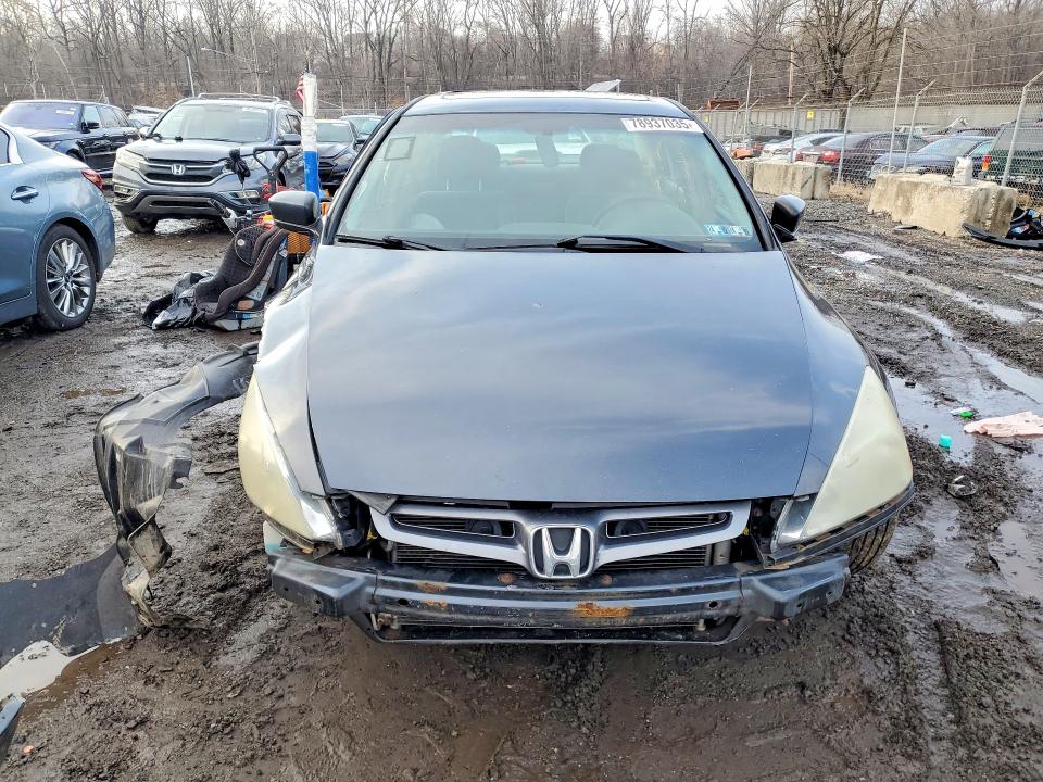 Photo 5 from auction – 2005 HONDA ACCORD with VIN 1HGCM56715A192258