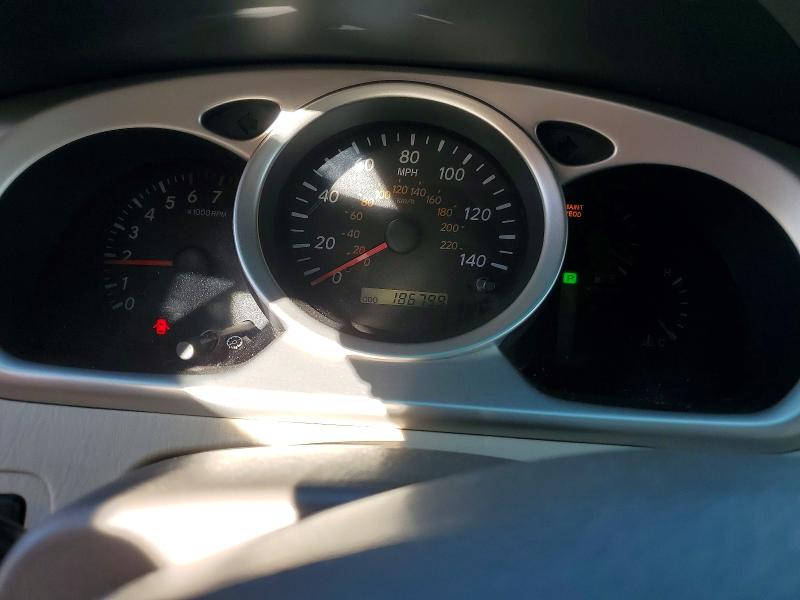 Photo 9 from auction – 2004 TOYOTA HIGHLANDER with VIN JTEDP21A640039421