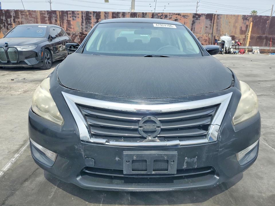 Photo 5 from auction – 2014 NISSAN ALTIMA with VIN 1N4AL3AP1EC324501