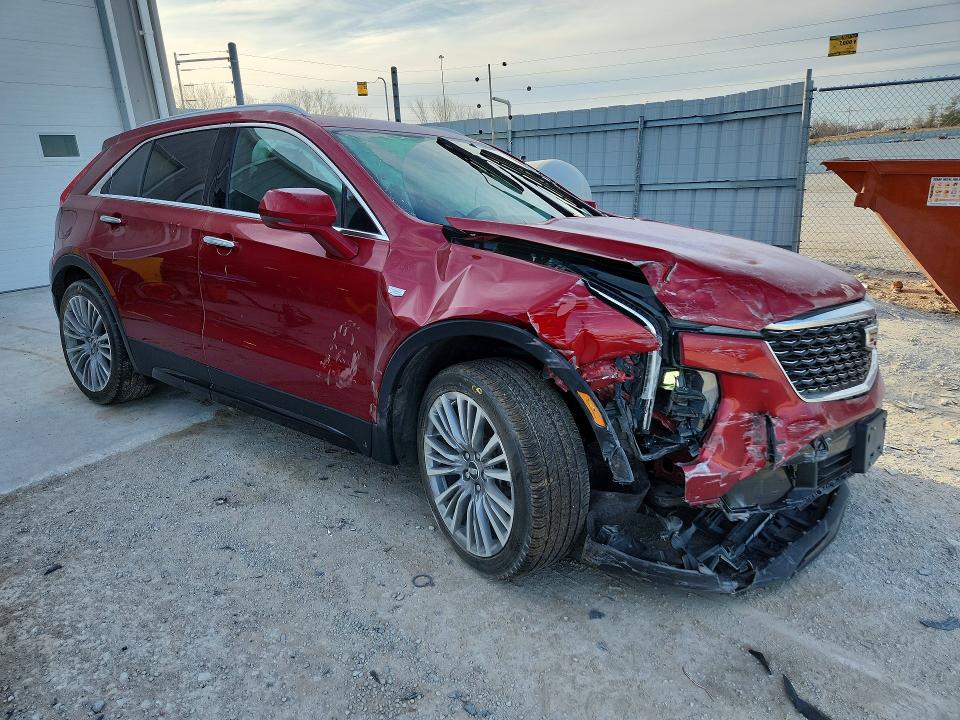 Photo 4 from auction – 2024 CADILLAC XT4 with VIN 1GYFZDR41RF167839