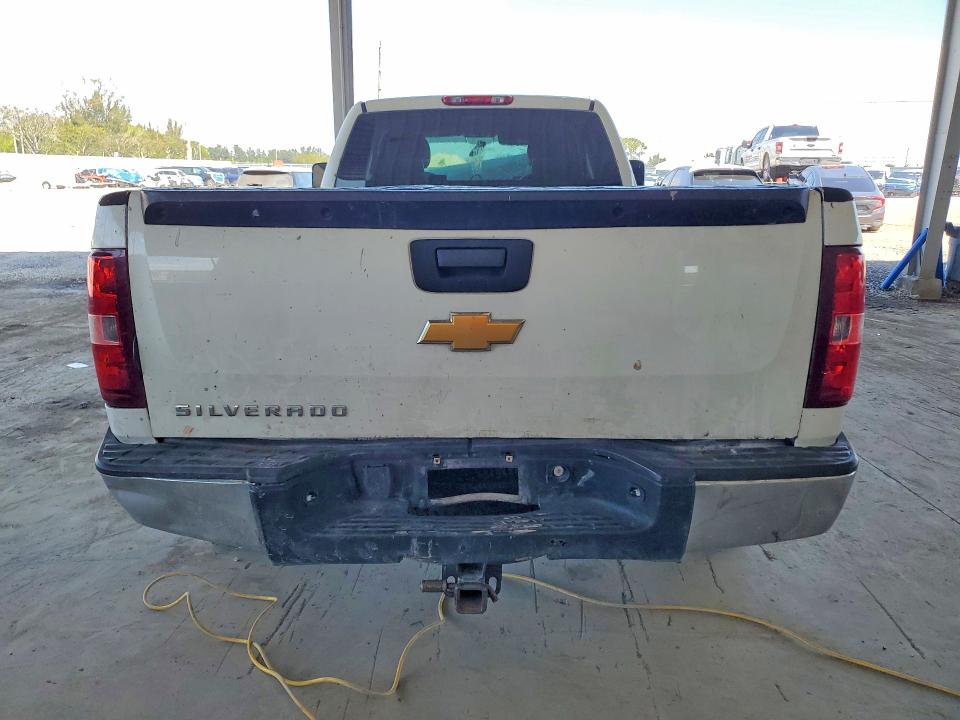 Photo 6 from auction – 2013 CHEVROLET SILVERADO with VIN 1GCRCPE08DZ324881