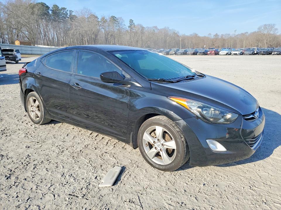 Photo 4 from auction – 2012 HYUNDAI ELANTRA with VIN KMHDH4AE0CU397603