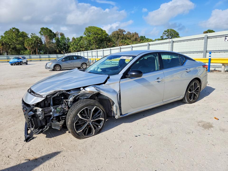 Photo 1 from auction – 2023 NISSAN ALTIMA with VIN 1N4BL4CV0PN320100