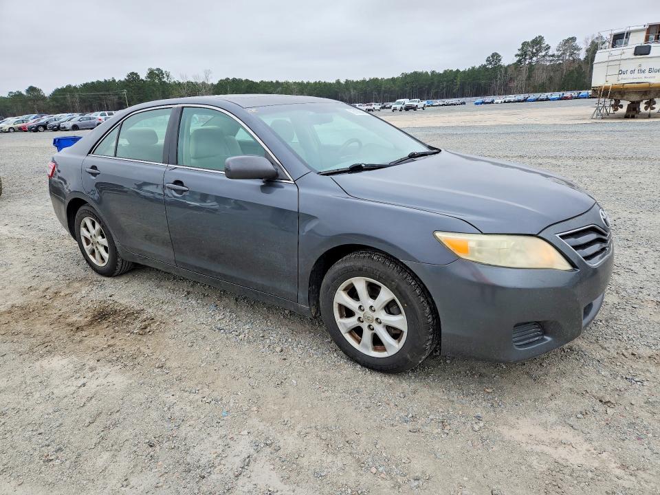 Photo 4 from auction – 2010 TOYOTA CAMRY with VIN 4T1BF3EK4AU095431