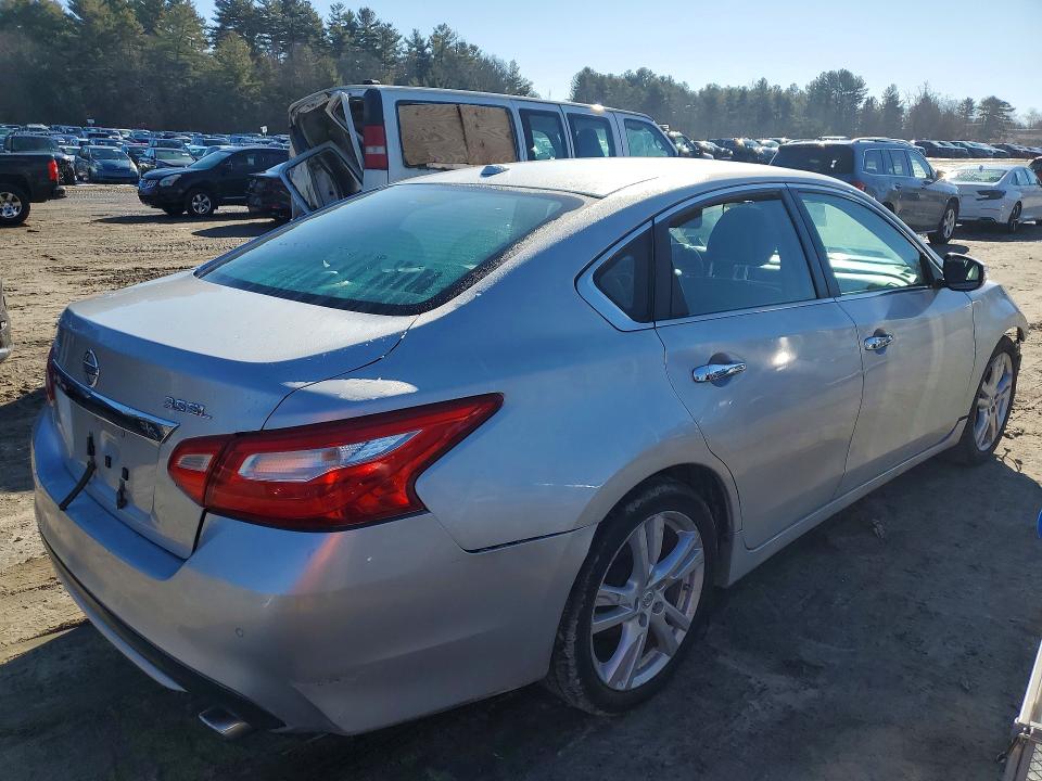Photo 3 from auction – 2016 NISSAN ALTIMA with VIN 1N4BL3AP6GC141635