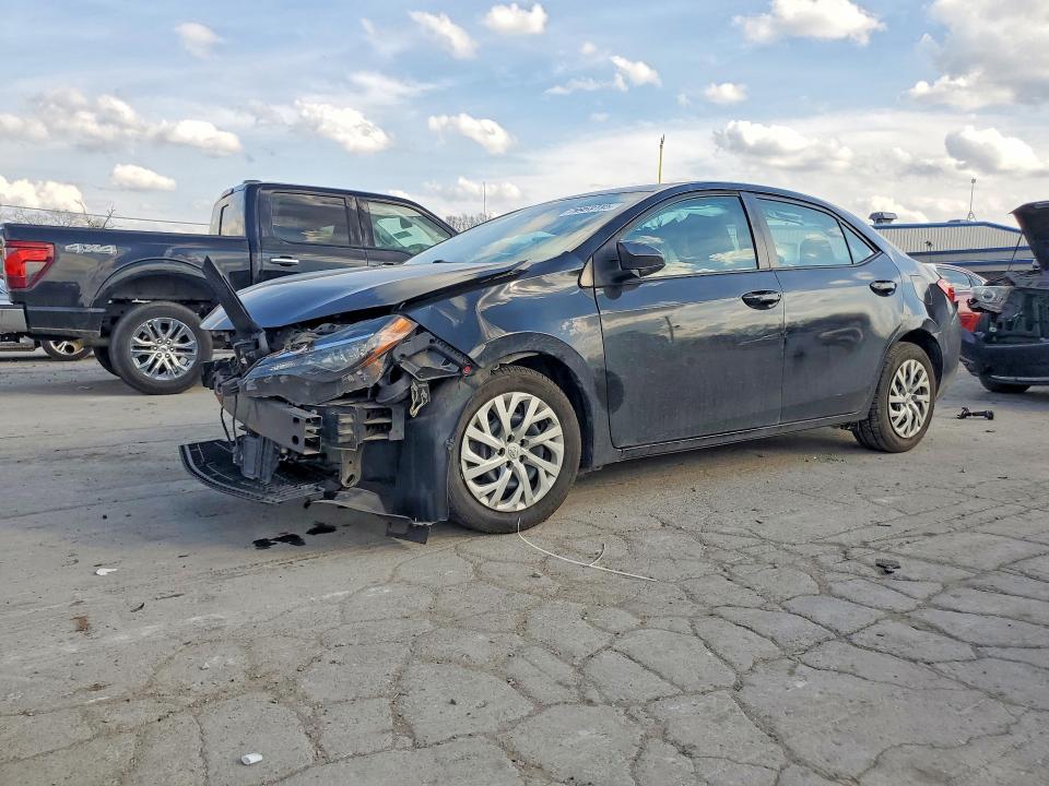 TOYOTA COROLLA 2019 with VIN 5YFBURHE0KP914422 - Photo from auction