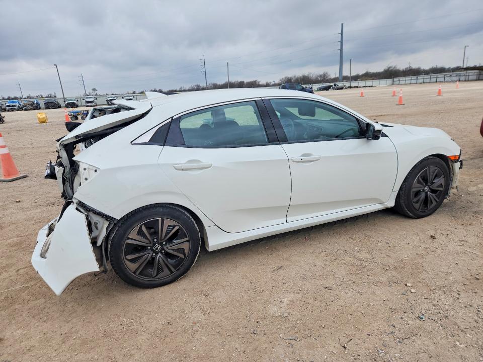 Photo 3 from auction – 2017 HONDA CIVIC with VIN SHHFK7H56HU217142