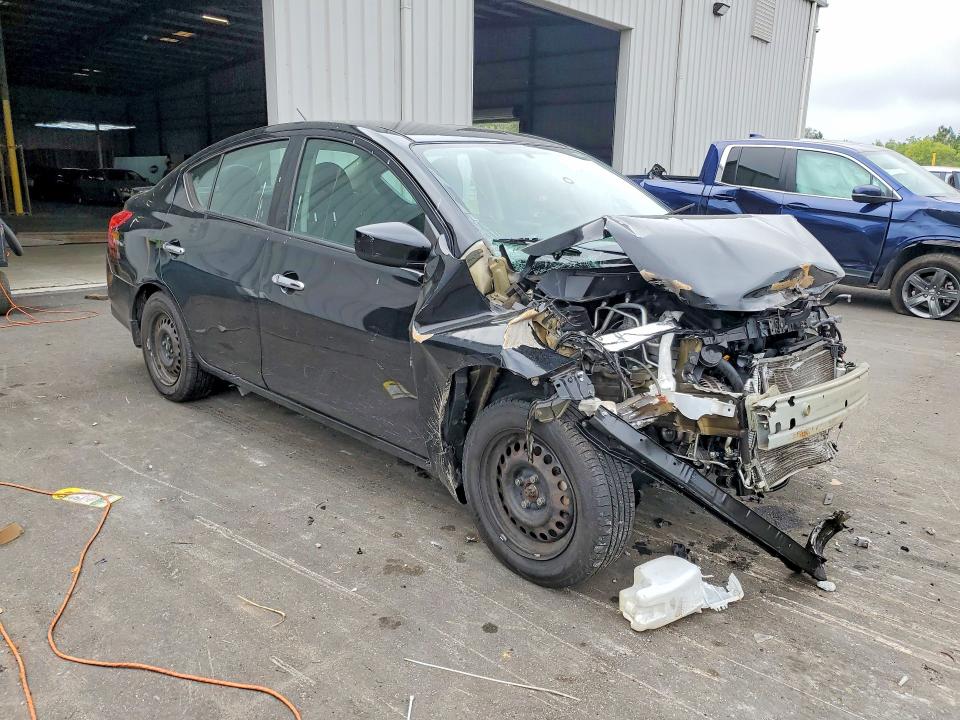Photo 4 from auction – 2019 NISSAN VERSA with VIN 3N1CN7AP9KL829659