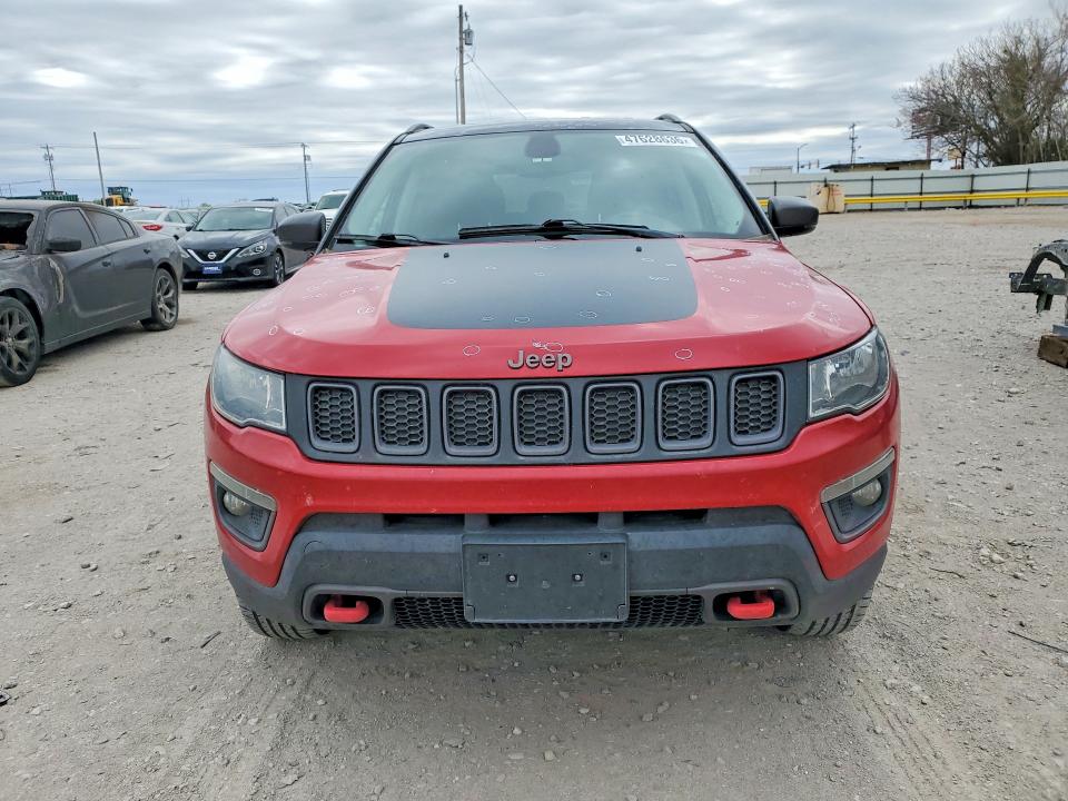 Photo 5 from auction – 2020 JEEP COMPASS with VIN 3C4NJDDB5LT220912