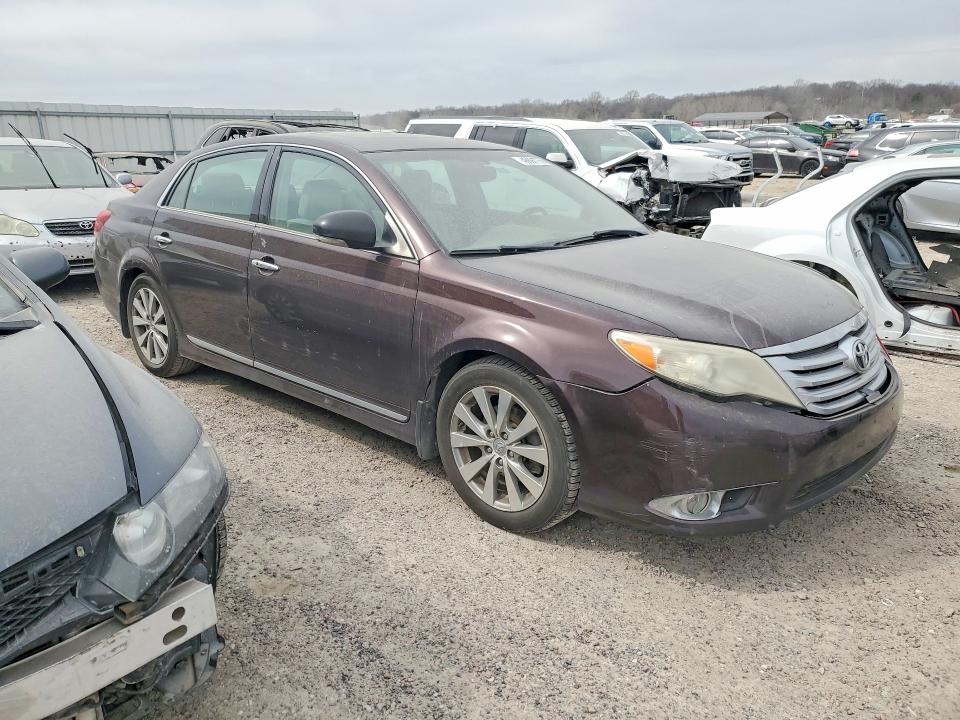 Photo 4 from auction – 2011 TOYOTA AVALON with VIN 4T1BK3DB2BU383897