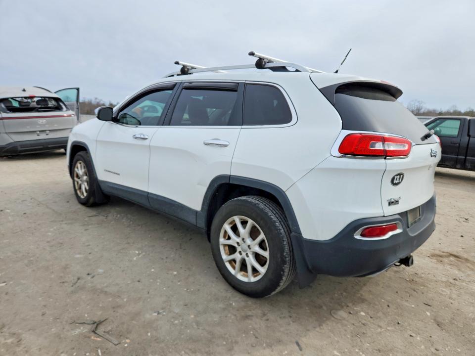 Photo 2 from auction – 2015 JEEP CHEROKEE with VIN 1C4PJMCS9FW704235