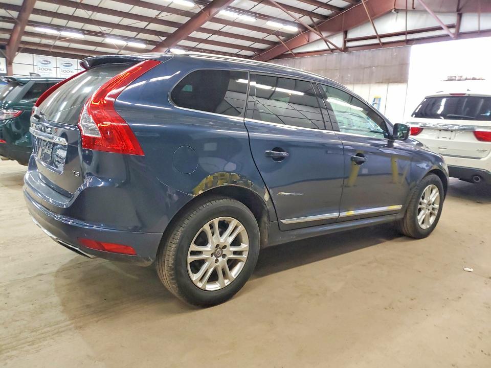Photo 3 from auction – 2015 VOLVO XC60 with VIN YV440MDK8F2741592