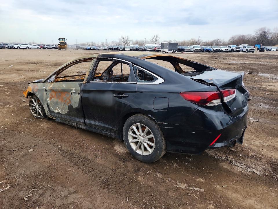 Photo 2 from auction – 2018 HYUNDAI SONATA with VIN 5NPE24AF9JH605214