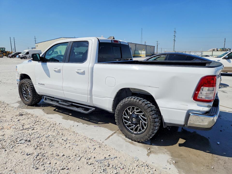 Photo 2 from auction – 2022 RAM 1500 with VIN 1C6RREBG8NN273323