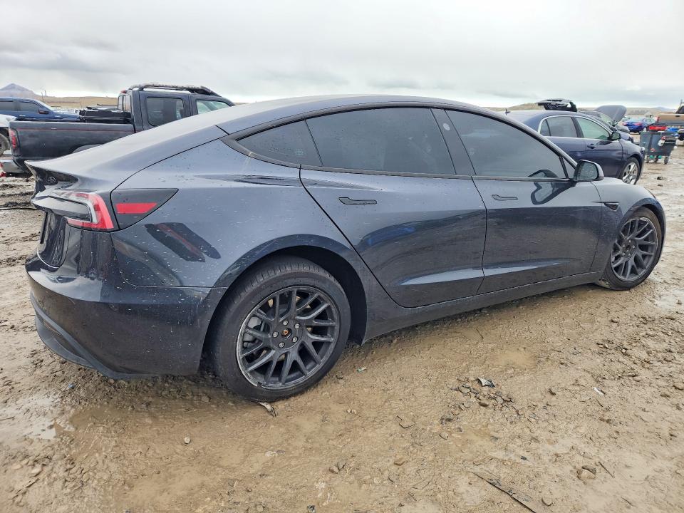 Photo 3 from auction – 2025 TESLA MODEL 3 with VIN 5YJ3E1EA3SF923177