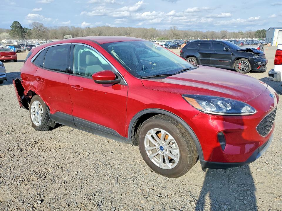 Photo 4 from auction – 2021 FORD ESCAPE with VIN 1FMCU9G66MUB03465