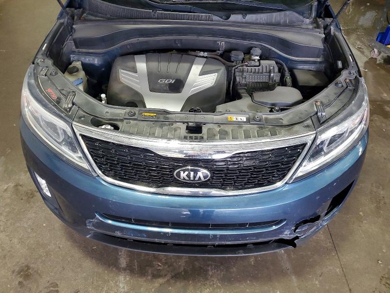Foto 12 de la subasta – 2015 KIA SORENTO con VIN 5XYKTDA73FG558012
