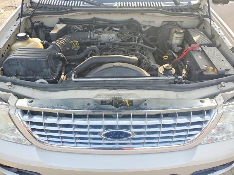 Photo 12 from auction – 2005 FORD EXPLORER with VIN 1FMZU75W75ZA47445