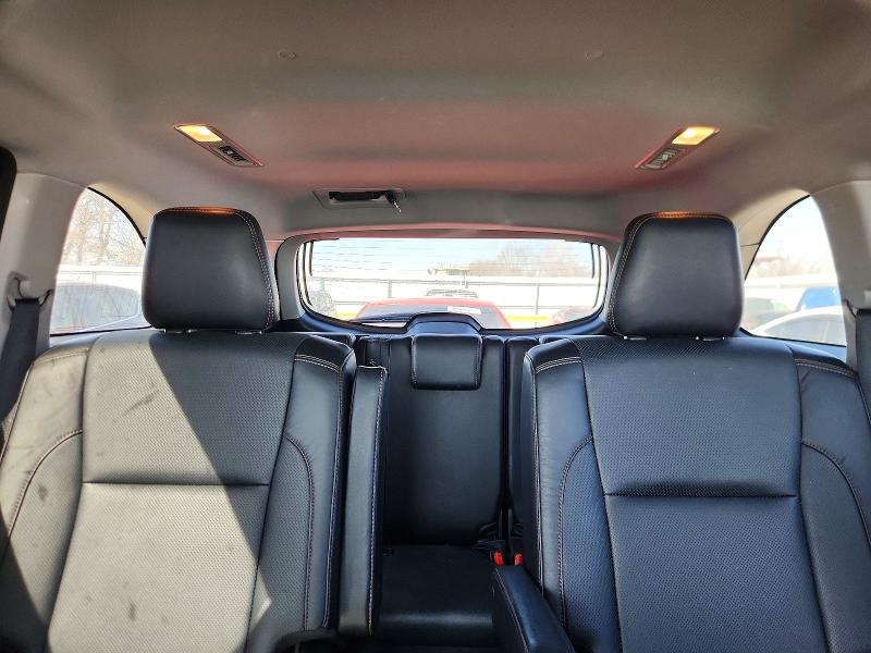 Photo 10 from auction – 2018 TOYOTA HIGHLANDER with VIN 5TDDZRFH5JS816712
