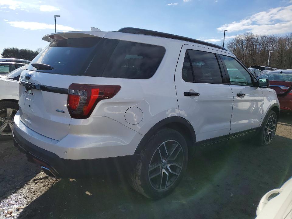 Photo 3 from auction – 2016 FORD EXPLORER with VIN 1FM5K8GT0GGA48724