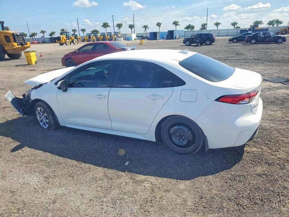 Photo 2 from auction – 2026 TOYOTA COROLLA with VIN 5YFB4MDE8TP381715