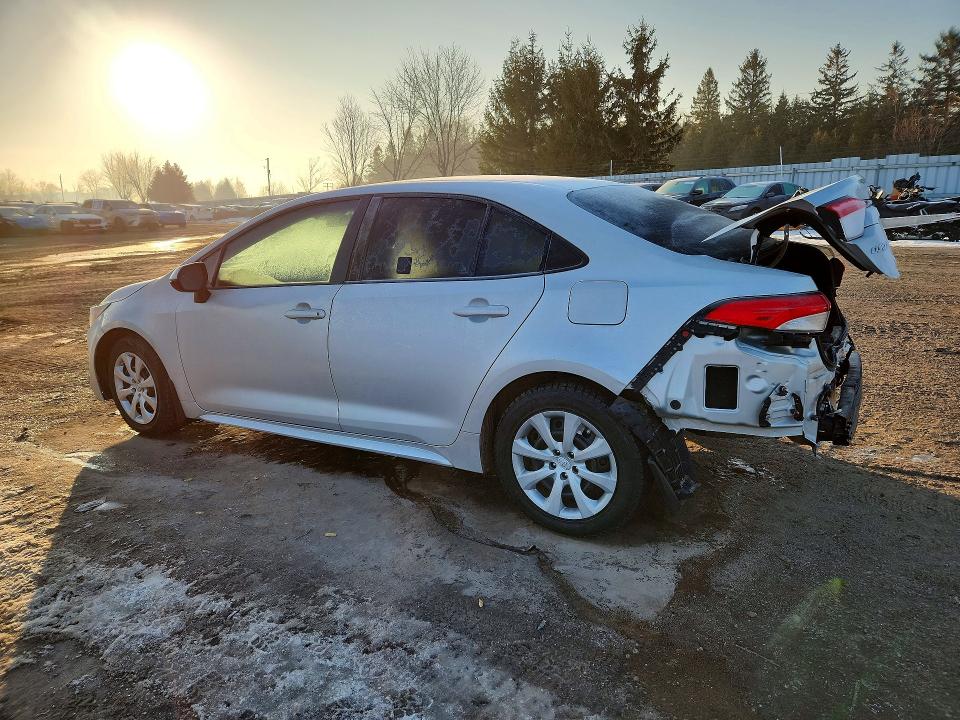 Photo 2 from auction – 2021 TOYOTA COROLLA with VIN 5YFBPMBE6MP231582