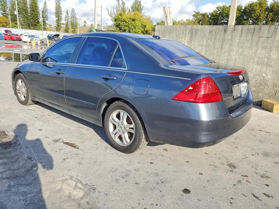 Photo 2 from auction – 2007 HONDA ACCORD with VIN 1HGCM56897A059212