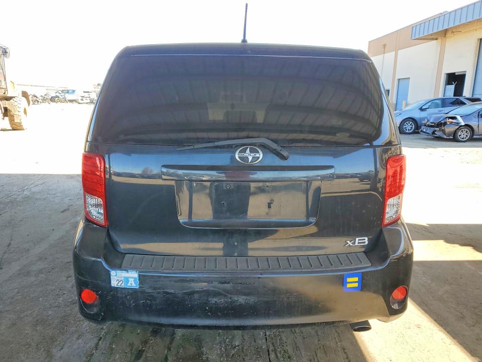 صورة رقم 6 من المزاد - 2012 SCION XB مع VIN JTLZE4FE0CJ021386