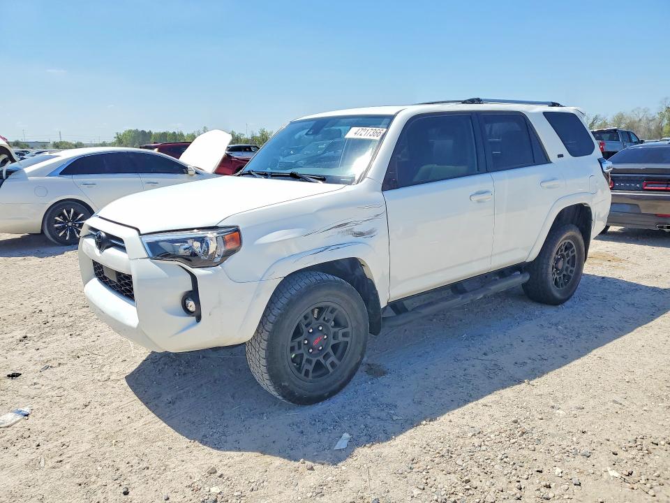 TOYOTA 4RUNNER 2021 with VIN JTENU5JR0M5964638 - Photo from auction