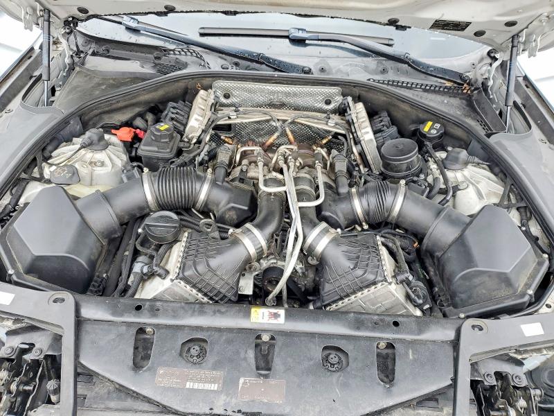 Photo 11 from auction – 2016 BMW M5 with VIN WBSFV9C58GG343480