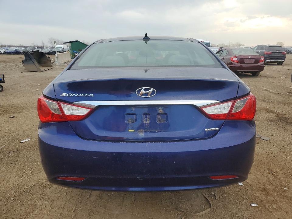 Photo 6 from auction – 2012 HYUNDAI SONATA with VIN 5NPEC4AC1CH360849