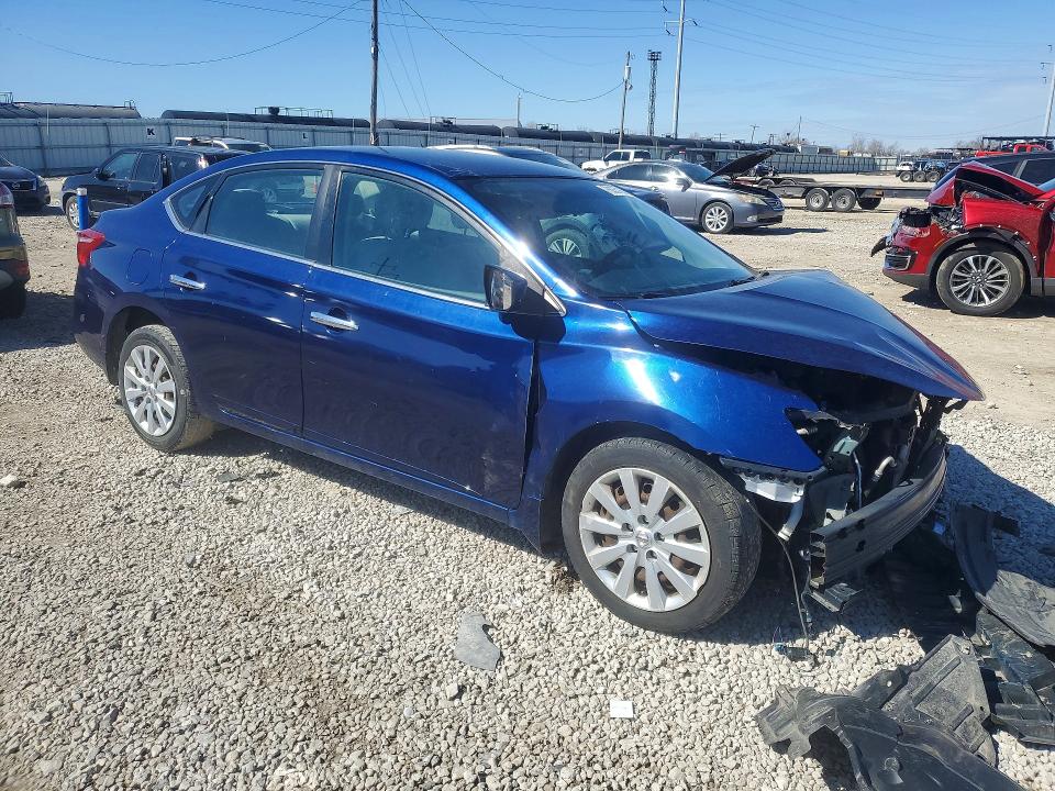 Photo 4 from auction – 2016 NISSAN SENTRA with VIN 3N1AB7AP9GY303915