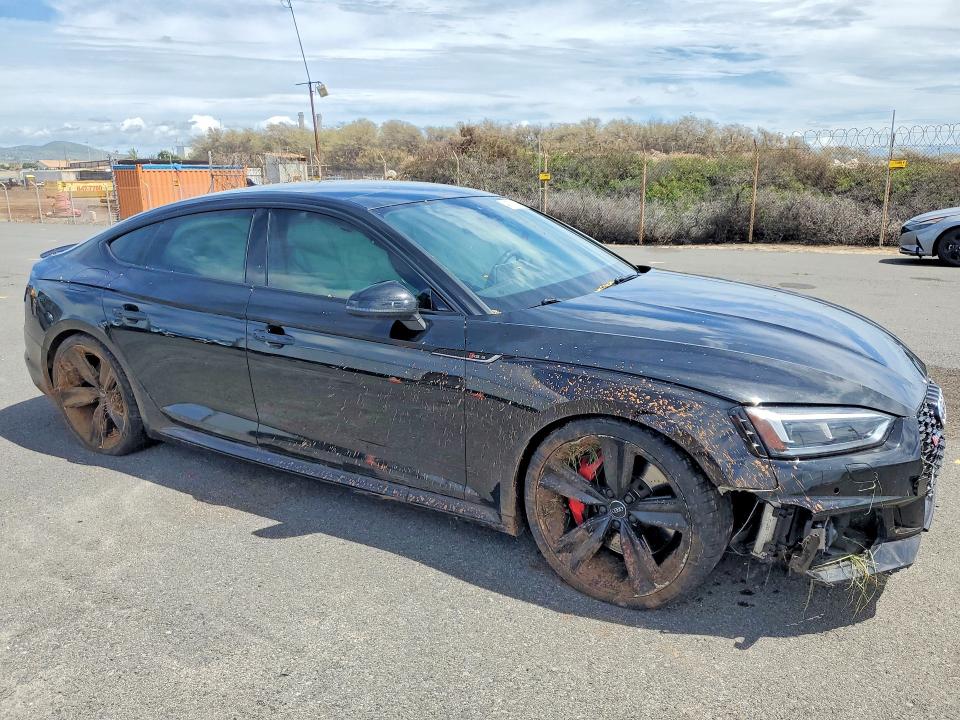 Photo 4 from auction – 2019 AUDI RS5 with VIN WUABWCF52KA900698