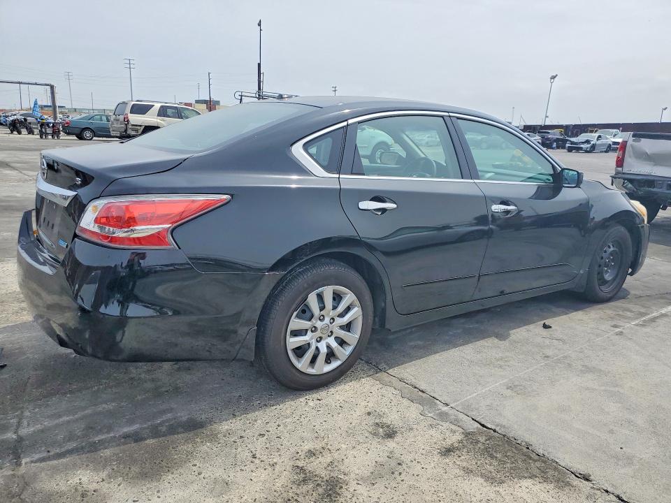 Photo 3 from auction – 2014 NISSAN ALTIMA with VIN 1N4AL3AP1EC324501