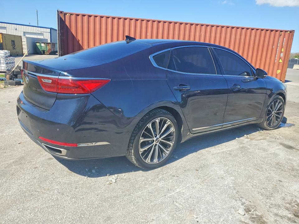 Photo 3 from auction – 2017 KIA CADENZA with VIN KNALC4J19H5087928