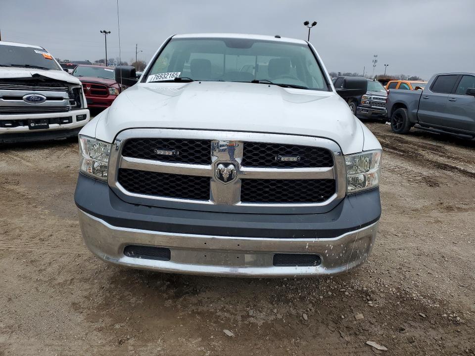 Photo 5 from auction – 2017 RAM 1500 with VIN 3C6JR6DT4HG552083