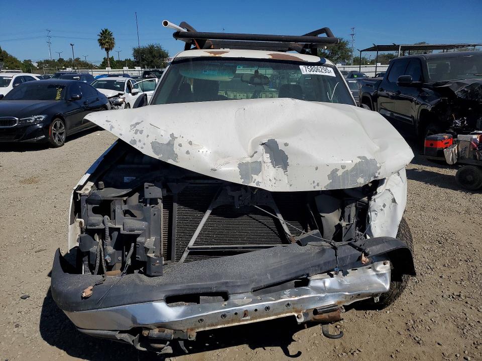 Photo 5 from auction – 2006 CHEVROLET SILVERADO with VIN 3GCEC14X26G188485