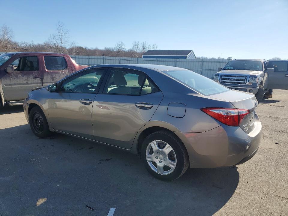 Photo 2 from auction – 2015 TOYOTA COROLLA with VIN 2T1BURHE9FC381797