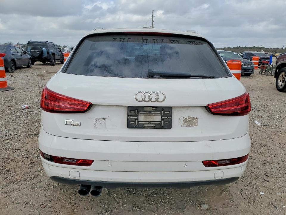 Zdjęcie 6 z aukcji – 2018 AUDI Q3 z VIN WA1BCCFS1JR013292