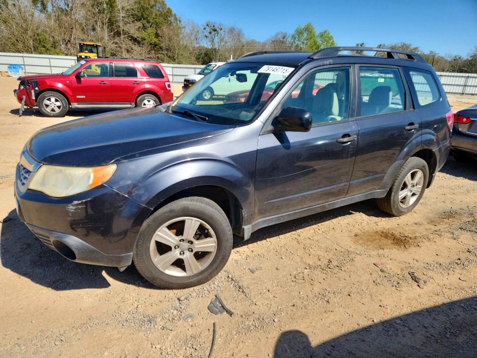 SUBARU FORESTER 2013 with VIN JF2SHABC3DH406944 - Photo from auction