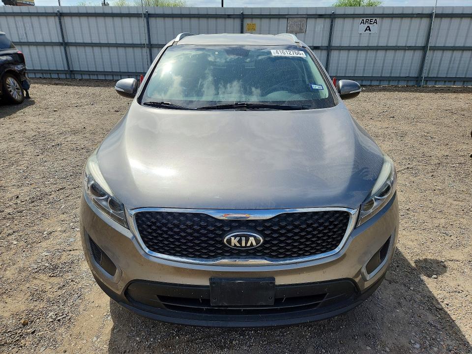 Photo 5 from auction – 2016 KIA SORENTO with VIN 5XYPG4A36GG075994