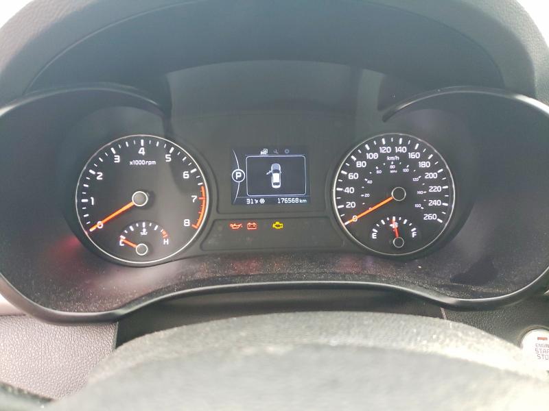 Photo 9 from auction – 2016 KIA OPTIMA with VIN 5XXGT4L39GG087649
