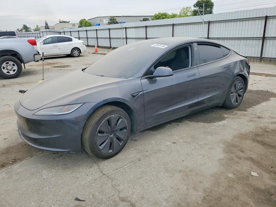 TESLA MODEL 3 2025 con VIN 5YJ3E1EA7SF977761 - Foto de la subasta