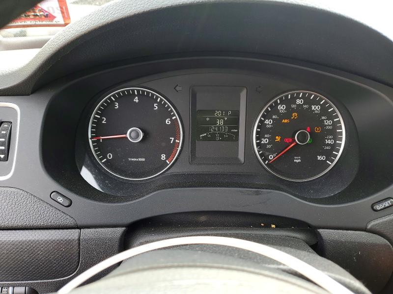 Photo 9 from auction – 2012 VOLKSWAGEN JETTA with VIN 3VWDP7AJXCM311916