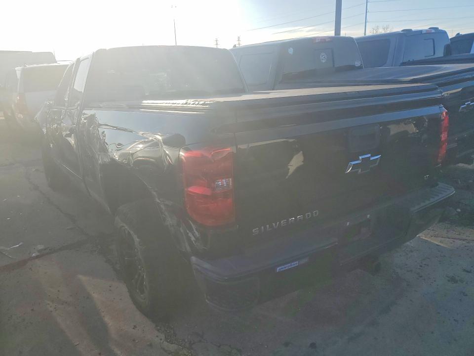 Photo 2 from auction – 2018 CHEVROLET SILVERADO with VIN 2GCVKREC4J1102303